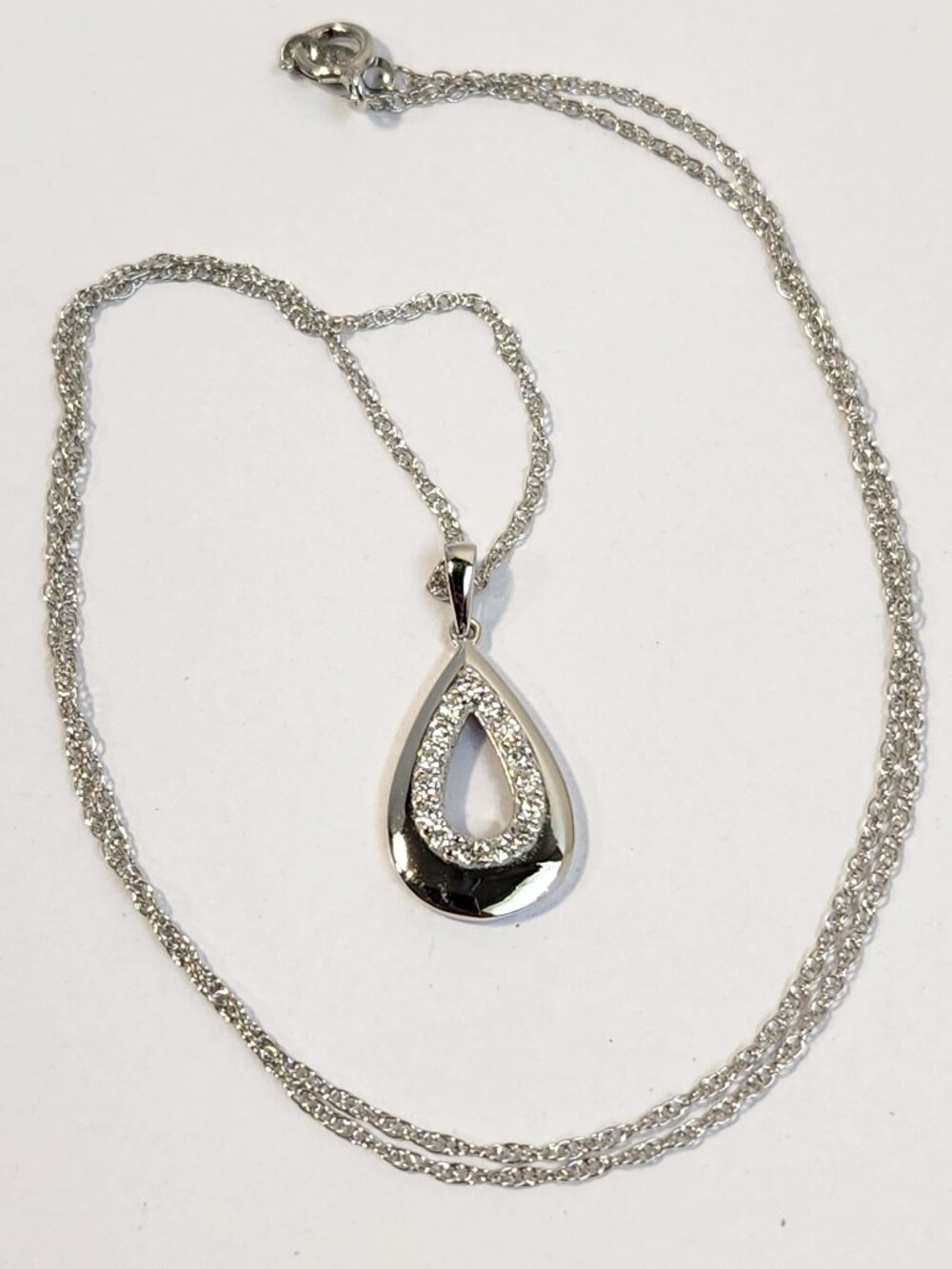 Estate 0.25 CTW F/SI1 Natural Diamond Teardrop 925 Necklace 18" NWOT